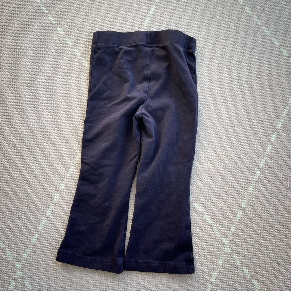 Nike Pants - Picture 2 of 3